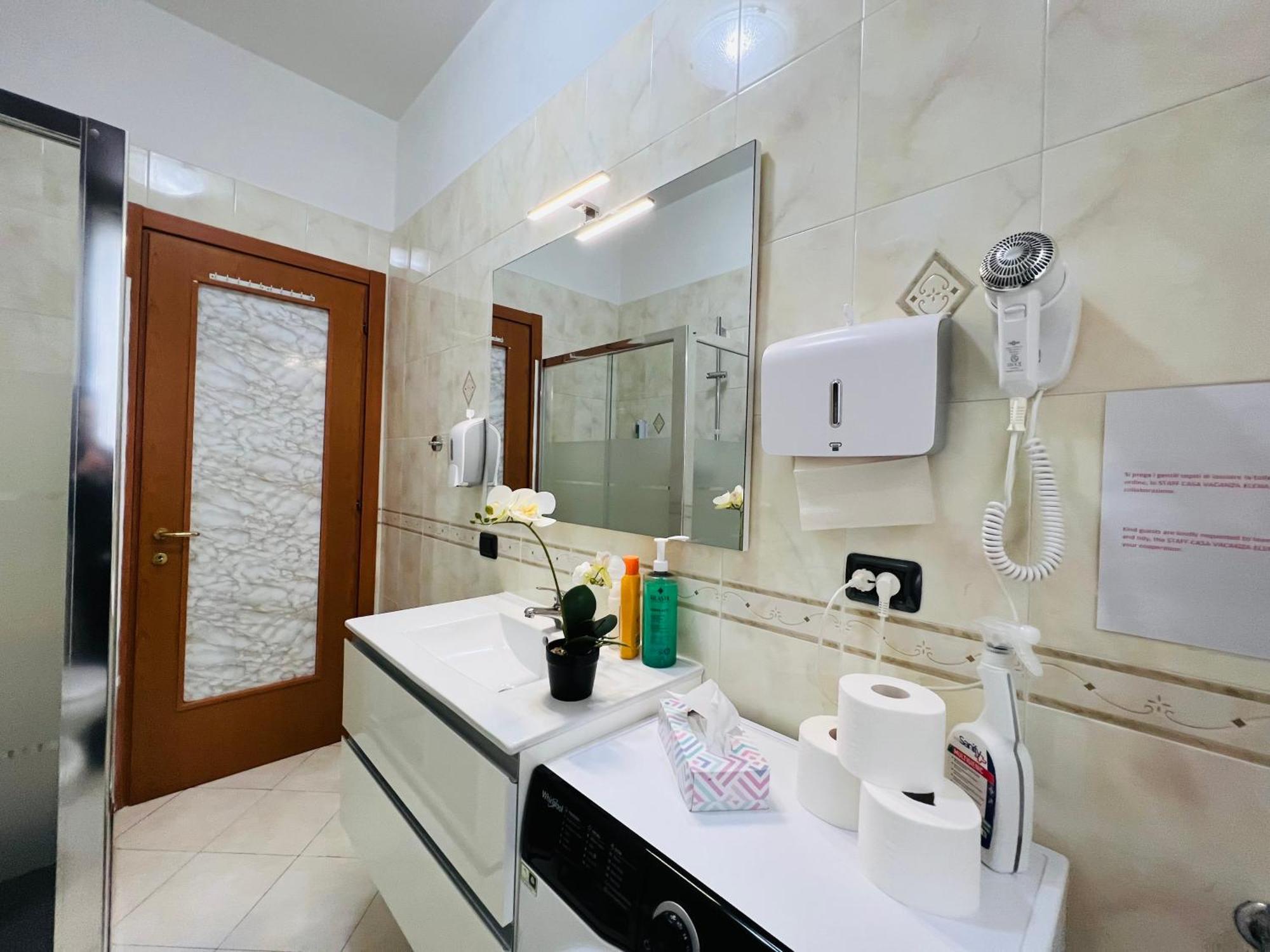 Casa Vacanza Elena 2 Βερόνα Εξωτερικό φωτογραφία