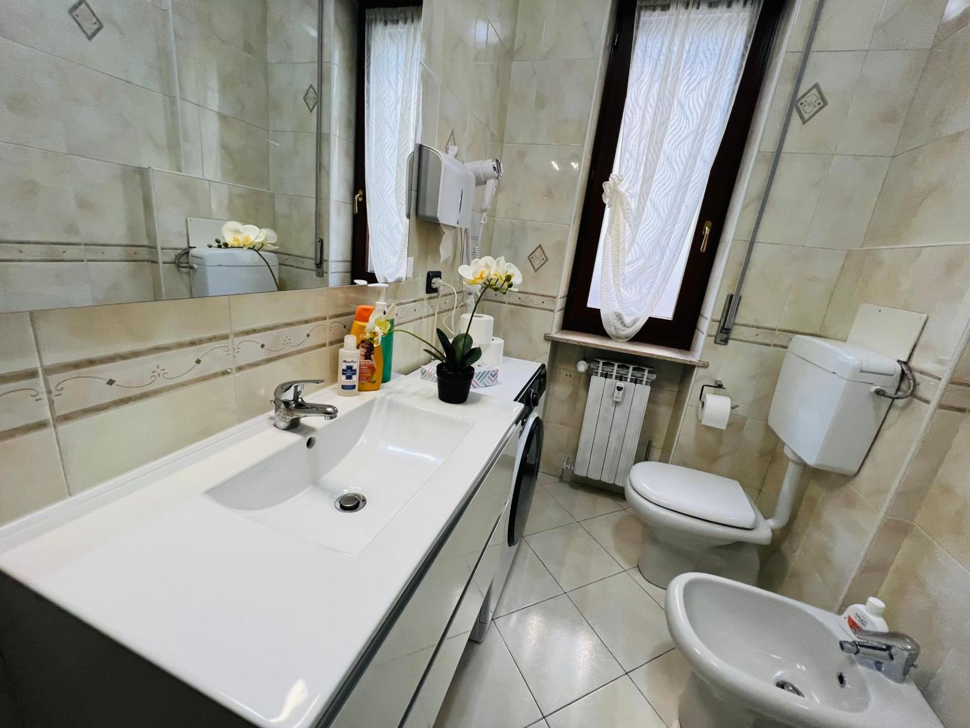 Casa Vacanza Elena 2 Βερόνα Εξωτερικό φωτογραφία
