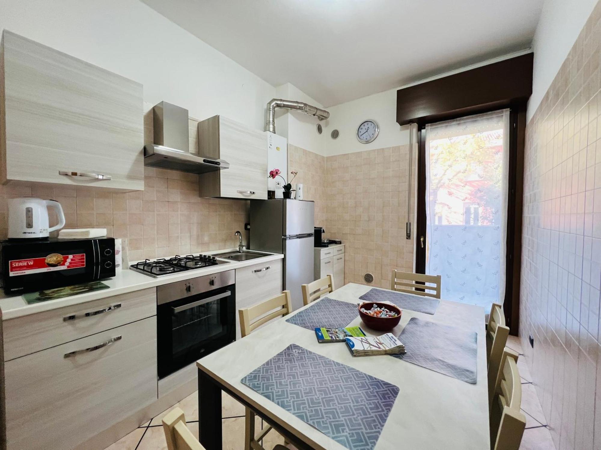 Casa Vacanza Elena 2 Βερόνα Εξωτερικό φωτογραφία